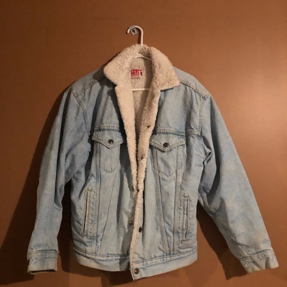 Vintage Levi’s Sherpa trucker jacket - Picture 2 of 4